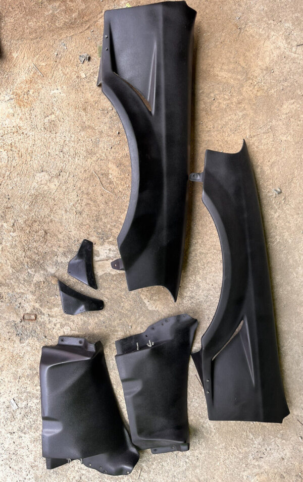 NVYCOMPOSITEEK9FENDERCUT1 HONDA CIVIC EK3/9 2000 F. WIDE JS VENT + F.CUTOUT