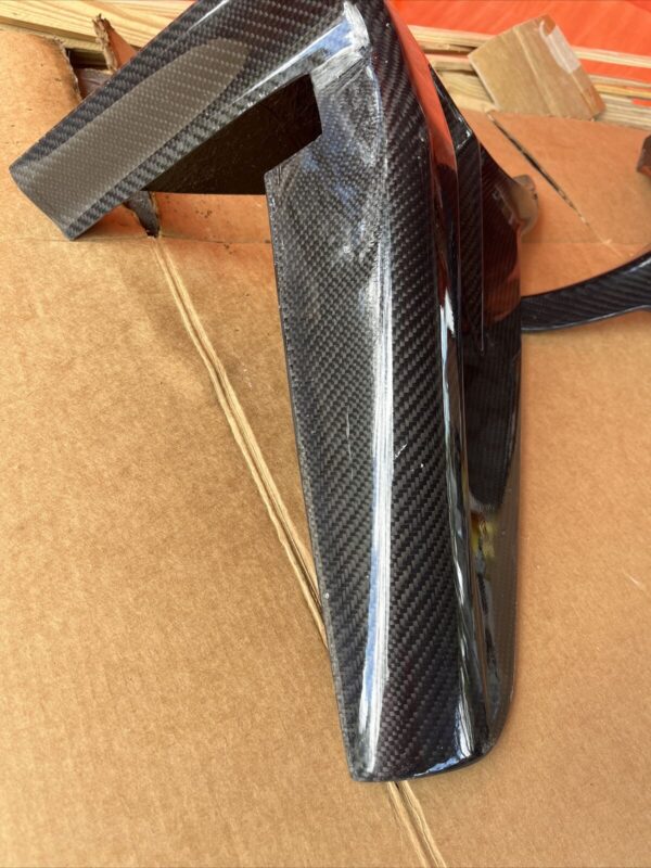 STYLE LEG SPORTS SIDE DEFLECTOR - Image 3