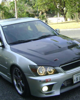 TOYOTA ALTEZZA AND LEXUS IS200 FENDER