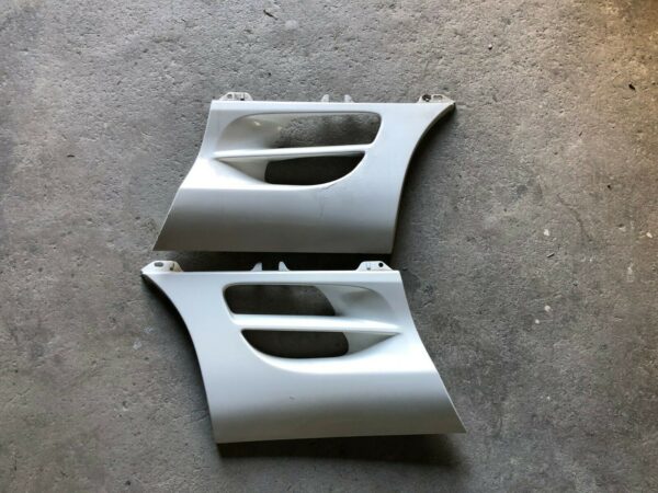 TOYOTA MR2 SW20 OEM SCOOP  FENDER