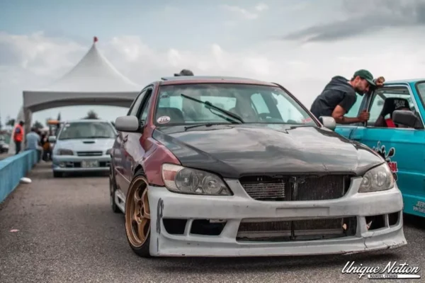 TOYOTA ALTEZZA AND LEXUS IS300 VERTEX BUMPER STYLE