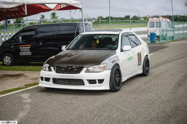 TOYOTA ALTEZZA AND LEXUS IS300 VERTEX BUMPER STYLE