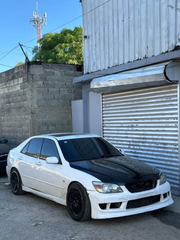 TOYOTA ALTEZZA AND LEXUS IS300 VERTEX BUMPER STYLE