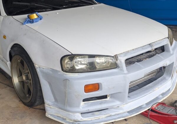 FRONT LIP + DIFFUSER  BUMPER GTR34